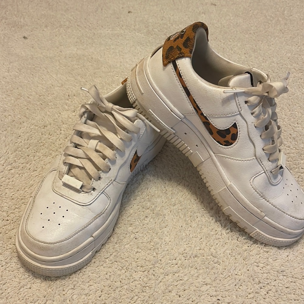 Nike AF 1 Pixel - leopard detail - size 7.